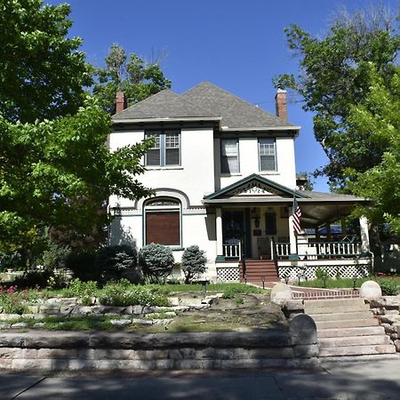 Bed and Breakfast Downen House Bed & Breakfast à Pueblo Extérieur photo