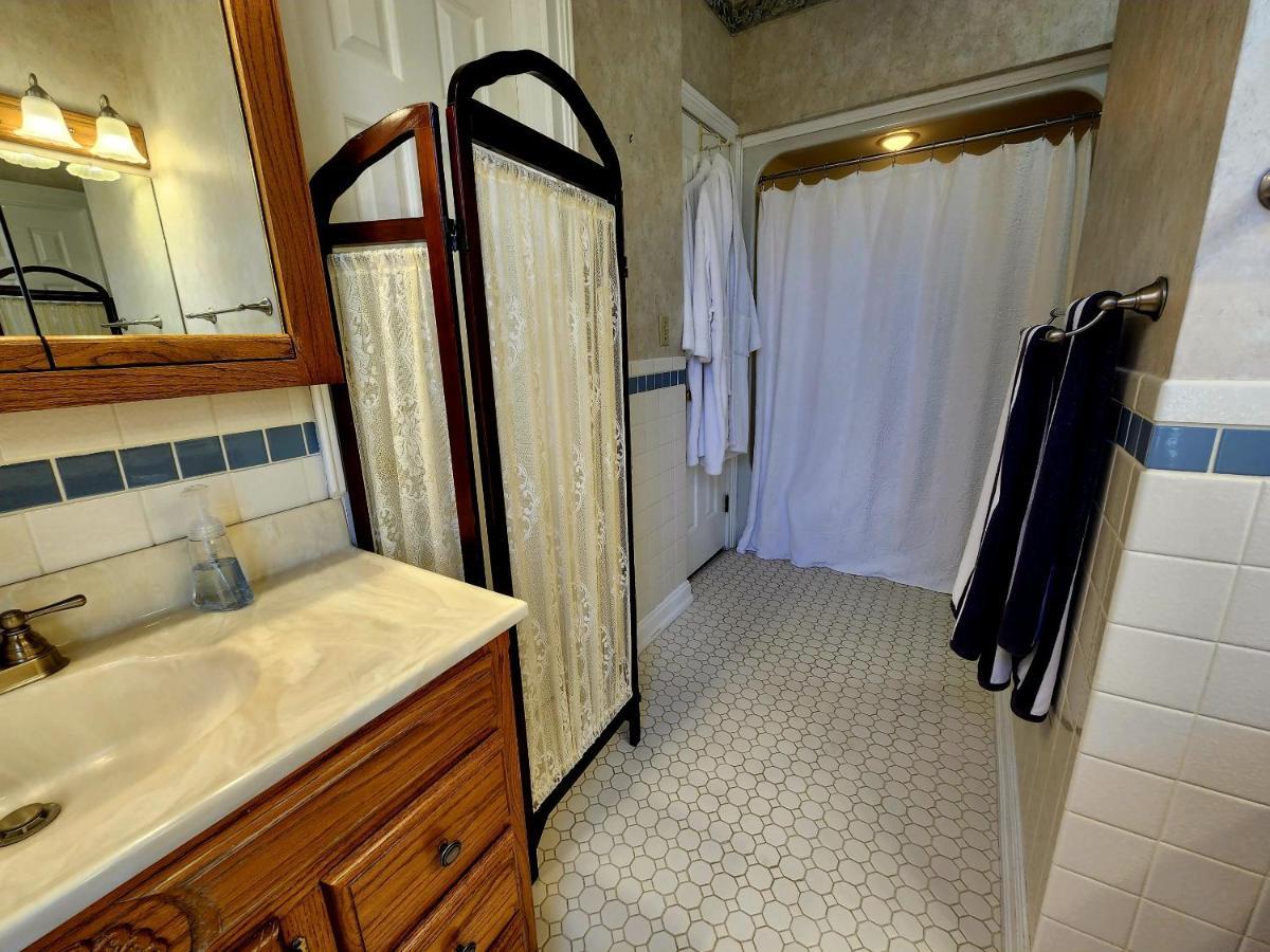 Downen House Bed & Breakfast Pueblo Extérieur photo