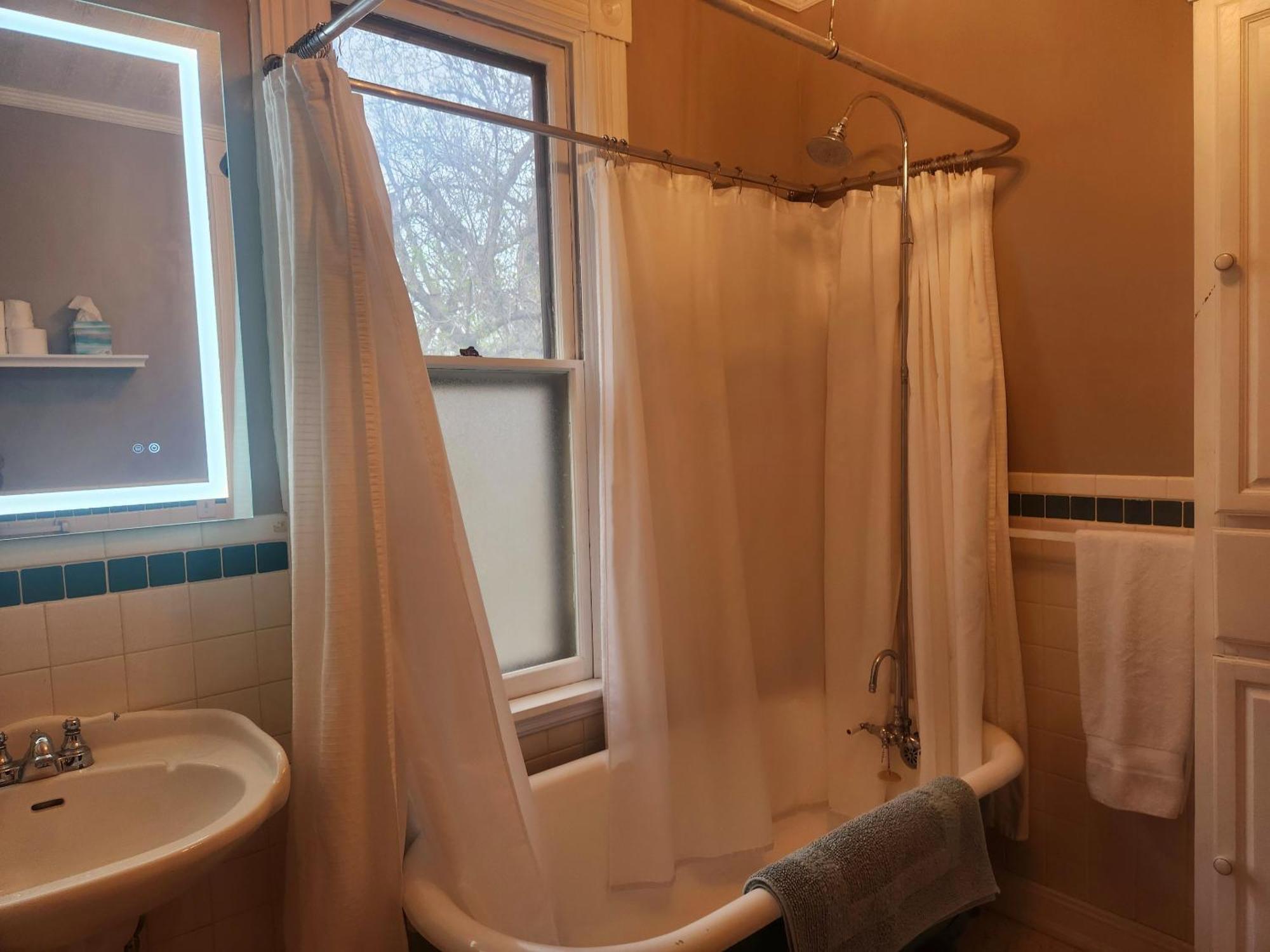 Downen House Bed & Breakfast Pueblo Chambre photo